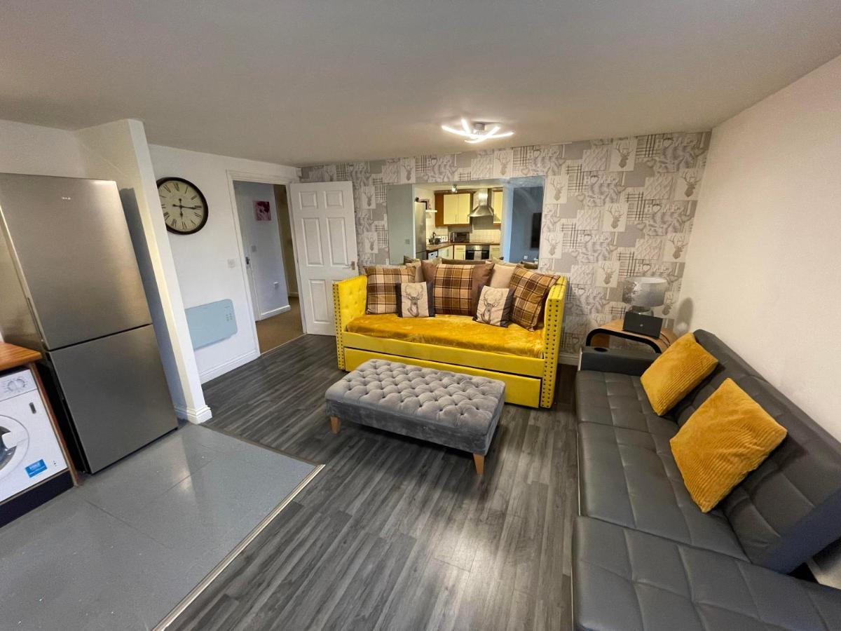 Empire Serviced Apartments Hinckley Esterno foto